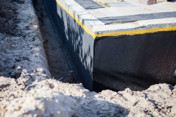 Professional Crawl Space Encapsulation technician working in Meridianville, AL